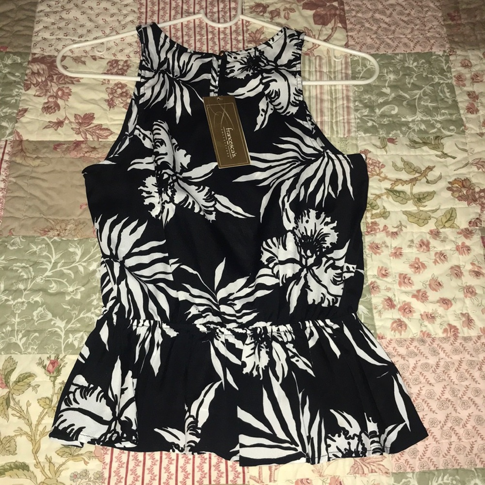 Francesca’s Moonlight size small